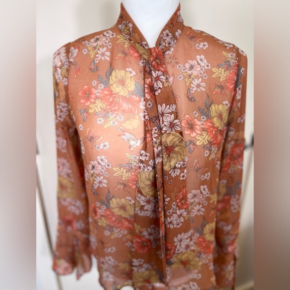 Forever 21 Tops - Forever 21 Women's Long-Sleeve Sheer Top Size Small Vintage